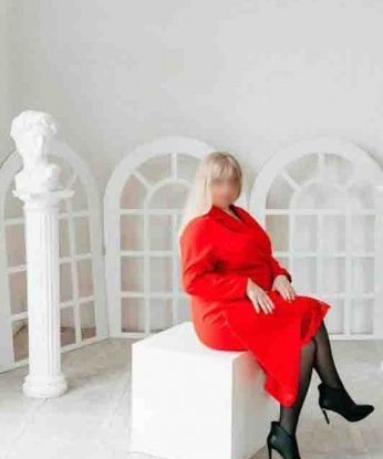 Целия, 35 лет, 5 размер груди